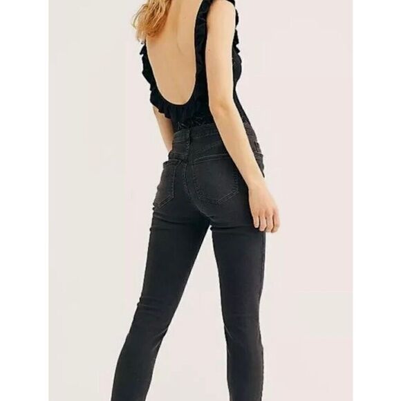 FREE PEOPLE Great Heights Washed Black Frayed Skinny Jeans 26 - Picture 2 of 8